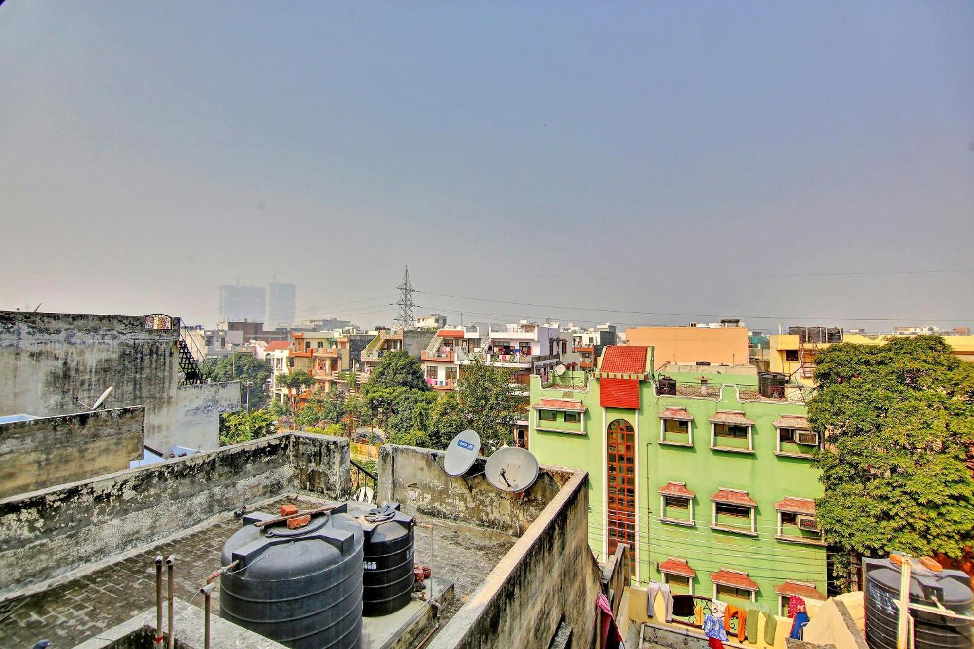 Hotel O Yash Hotel Ghaziabad Esterno foto
